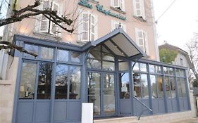 Logis Hotel Restaurant Les Capucins